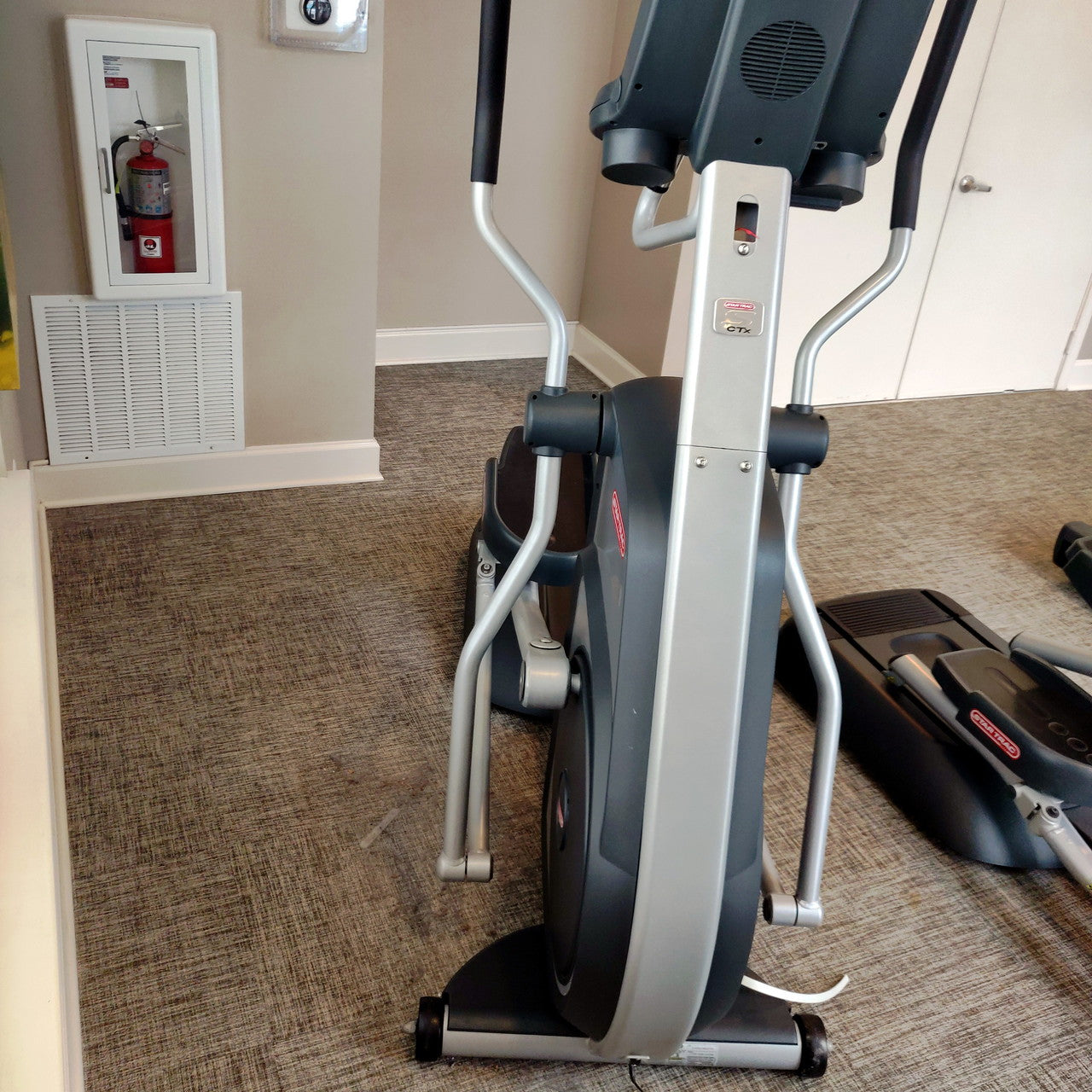 Star Trac E-CT Elliptical