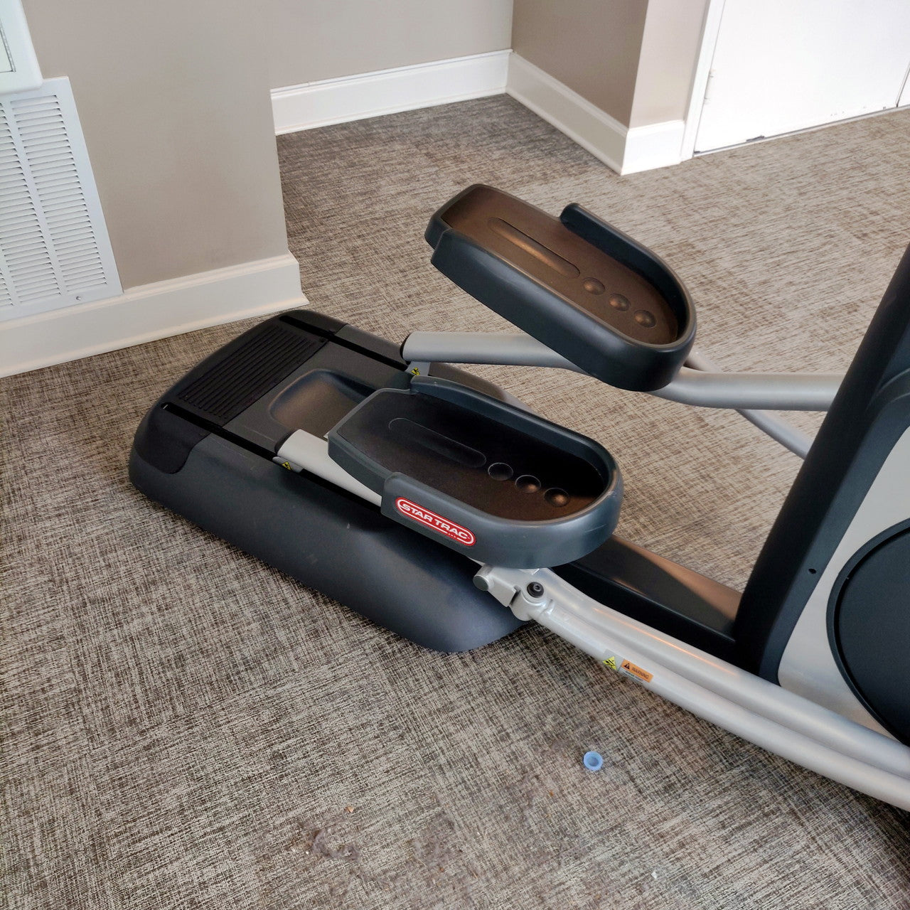 Star Trac E-CT Elliptical