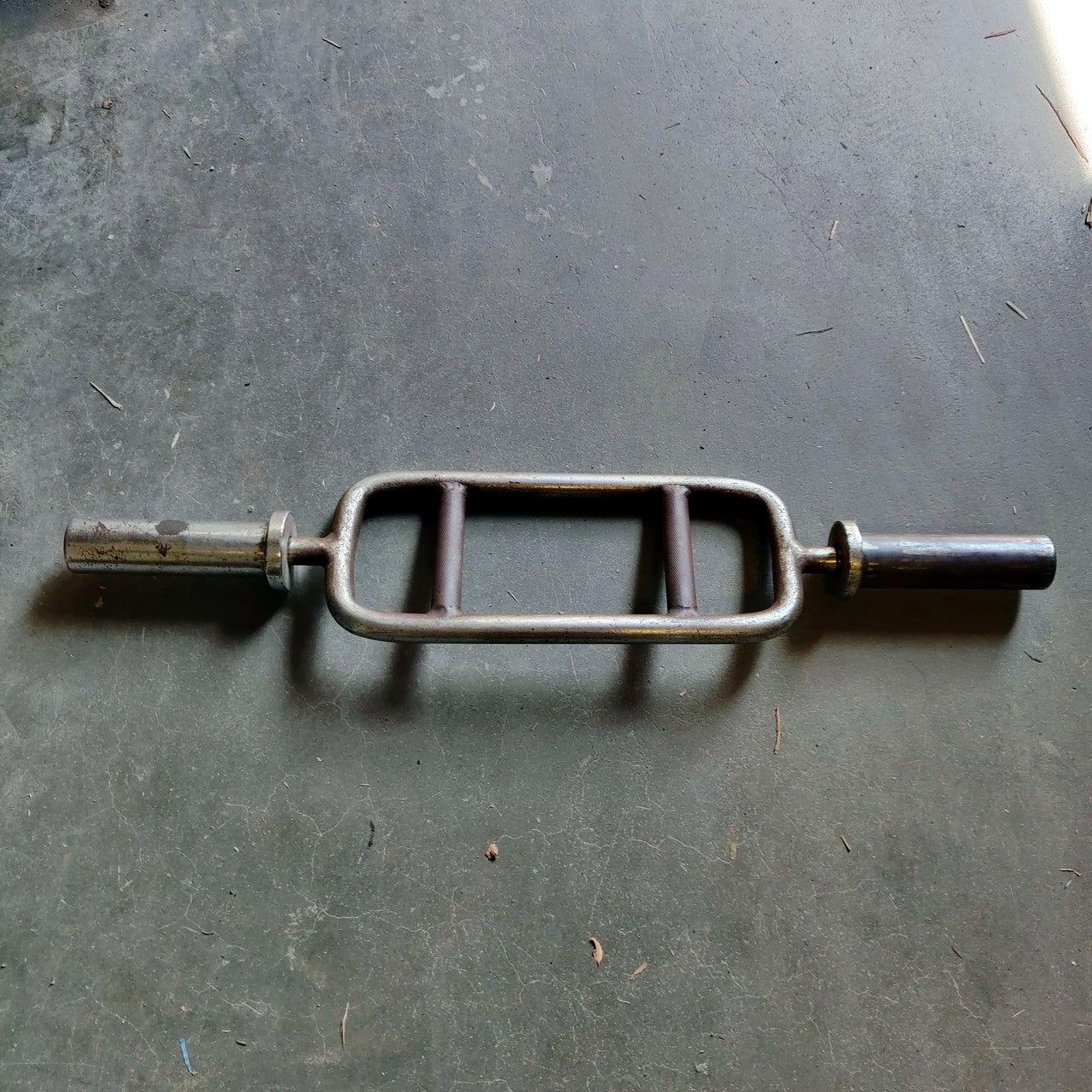 Used 34" Olympic Triceps Bar