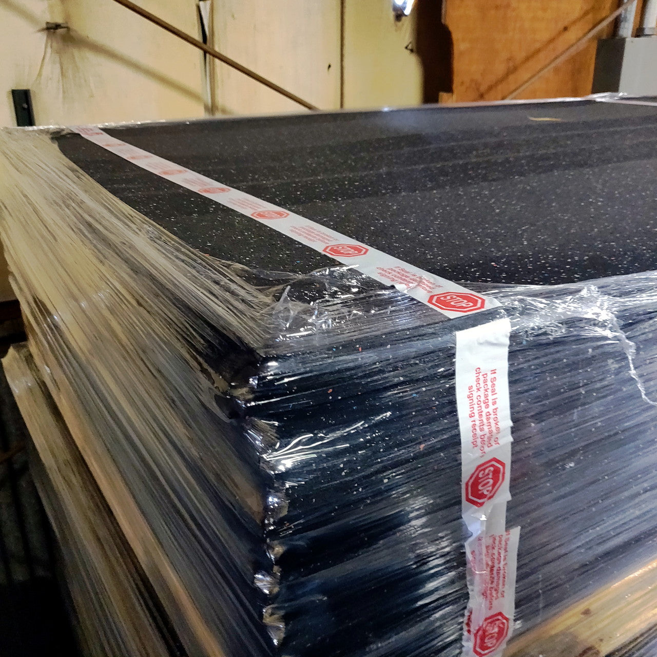 NEW Hammer Clad 8mm Premium Gym Flooring Mats 4' x 6' Confetti Fleck