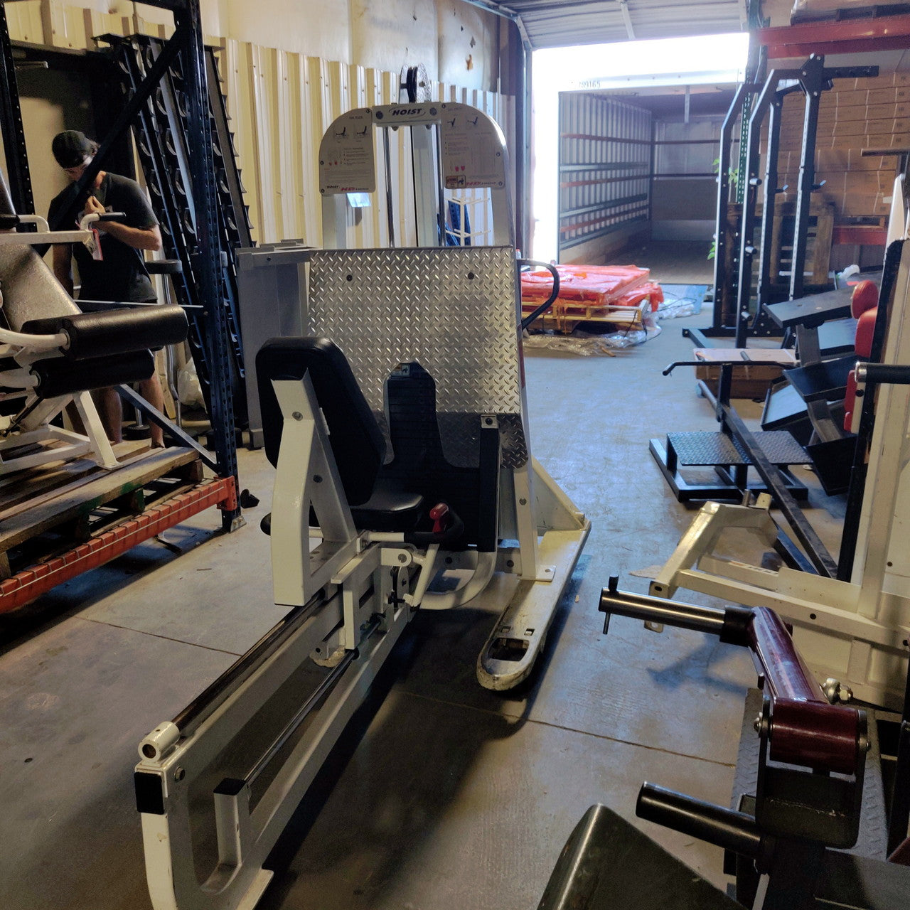 Hoist HD 1600 Leg Press/Calf Raise Combo
