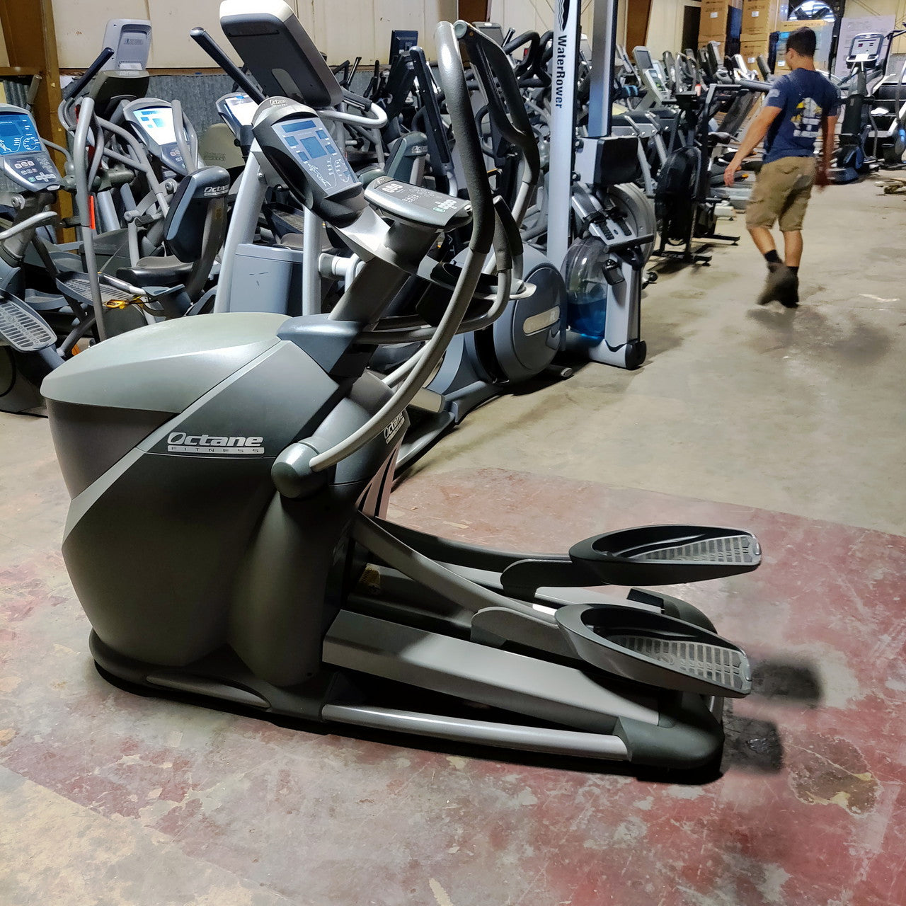 Octane Pro 3700 Elliptical