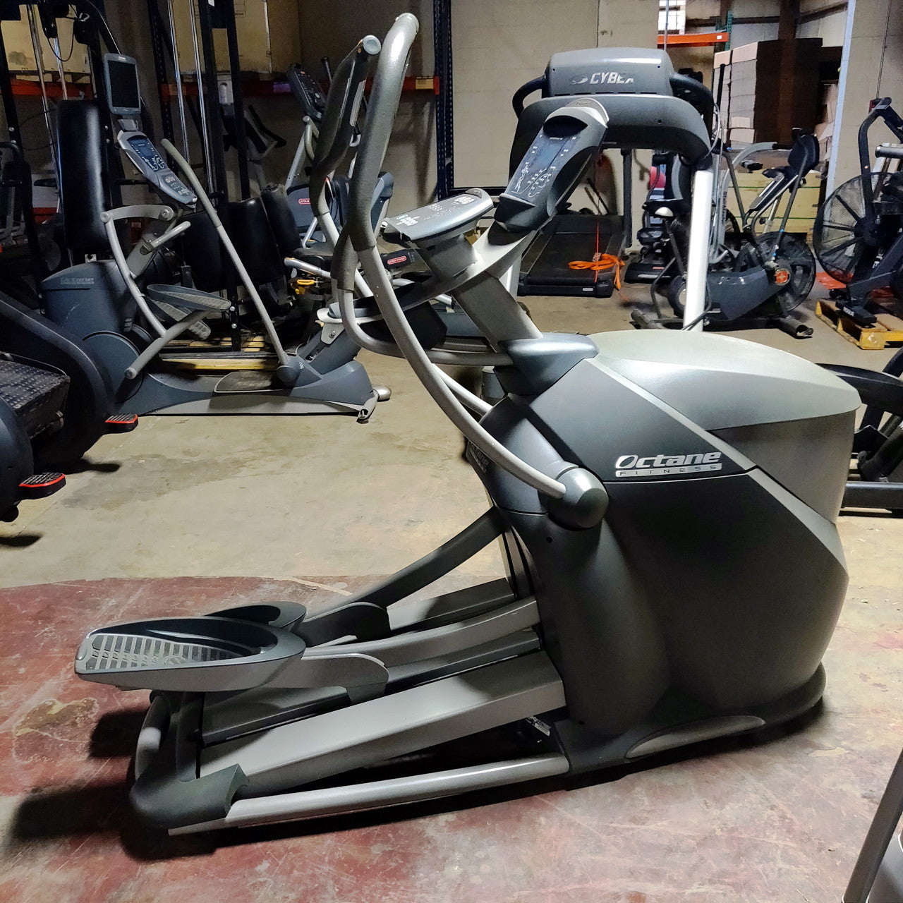 Octane Pro 3700 Elliptical