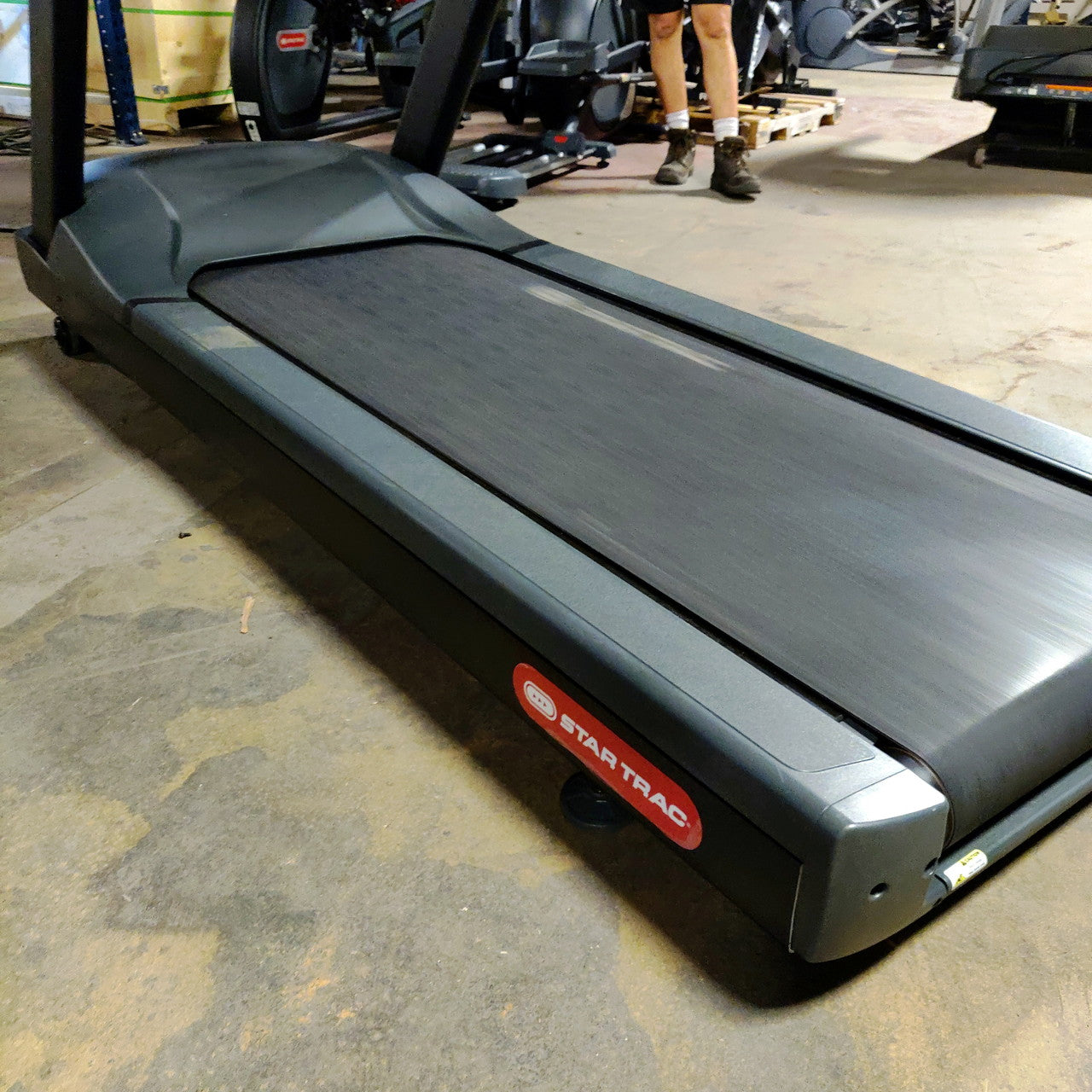 Star Trac 4TR Treadmill with LCD Console