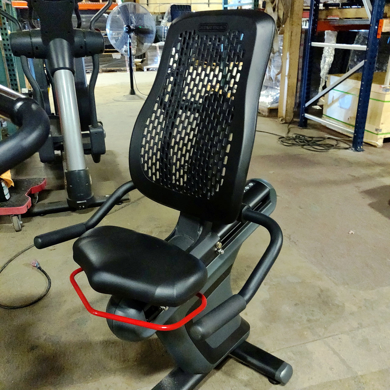 Star Trac 4RB Recumbent Bike with LCD Console