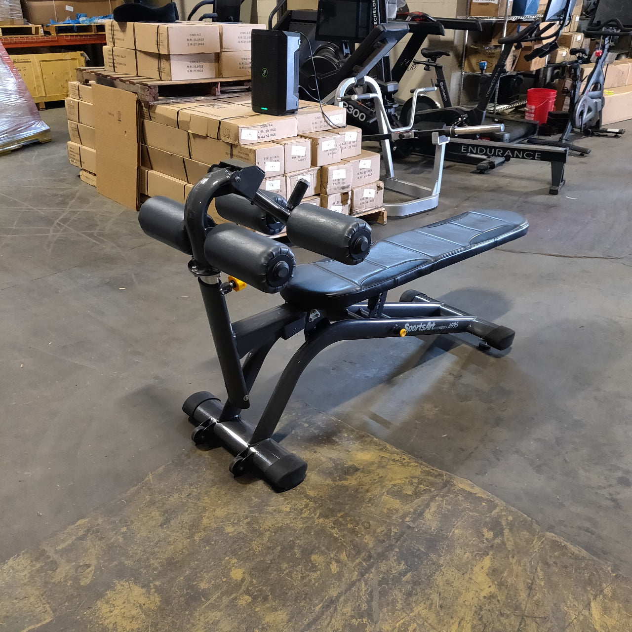 SportsArt A995 Adjustable Ab Crunch Bench