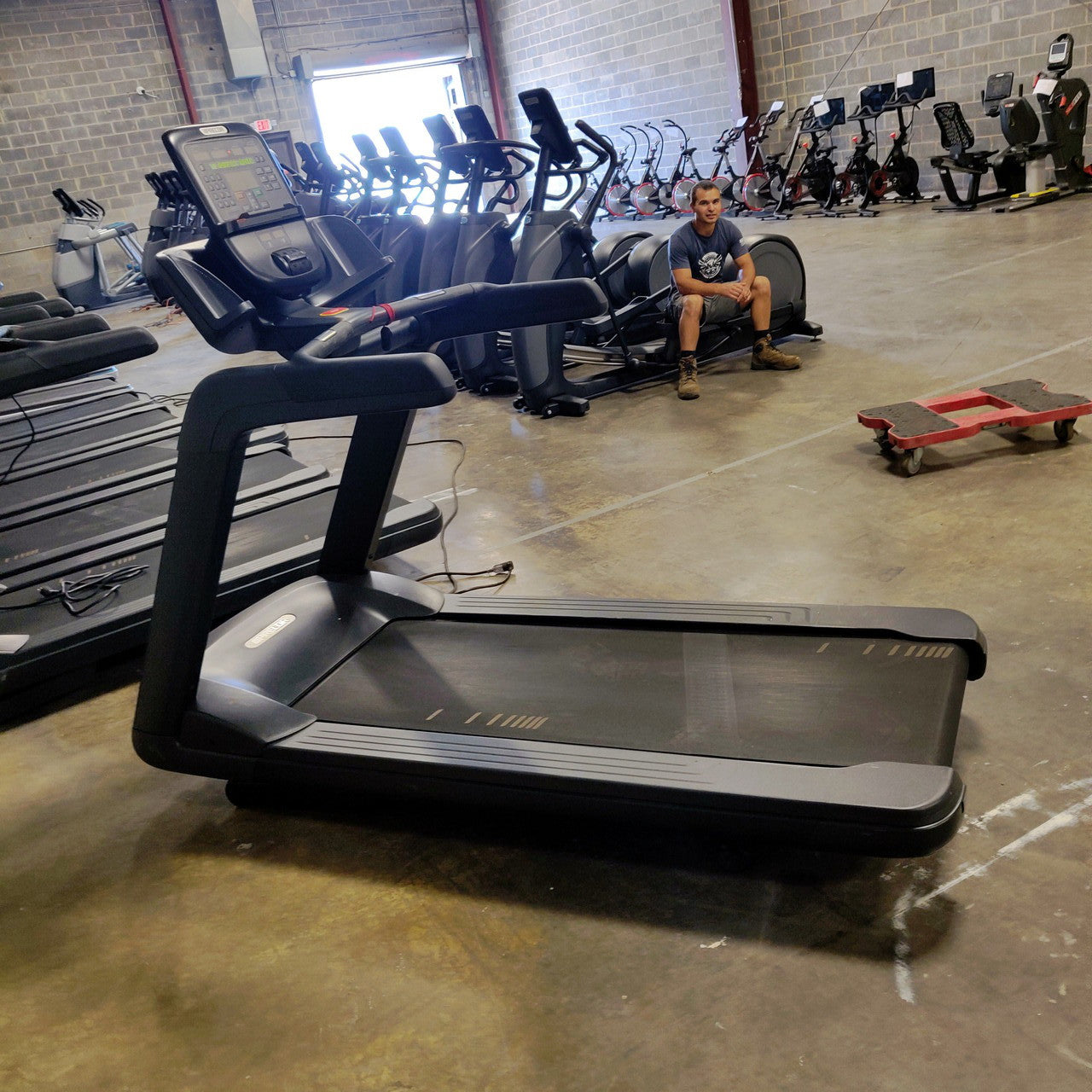 Precor TRM 835 Treadmill w/P31 Console