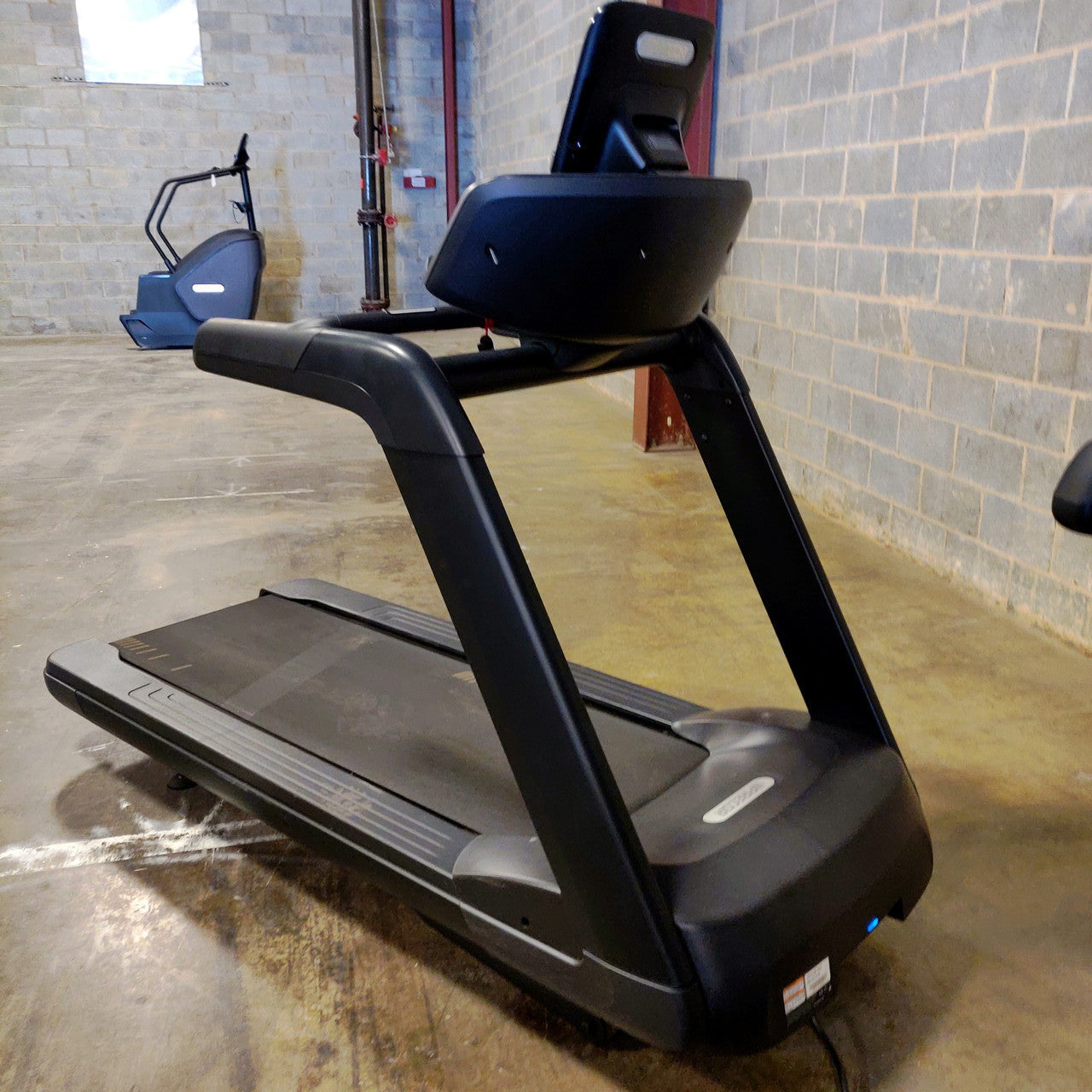 Precor TRM 835 Treadmill w/P31 Console