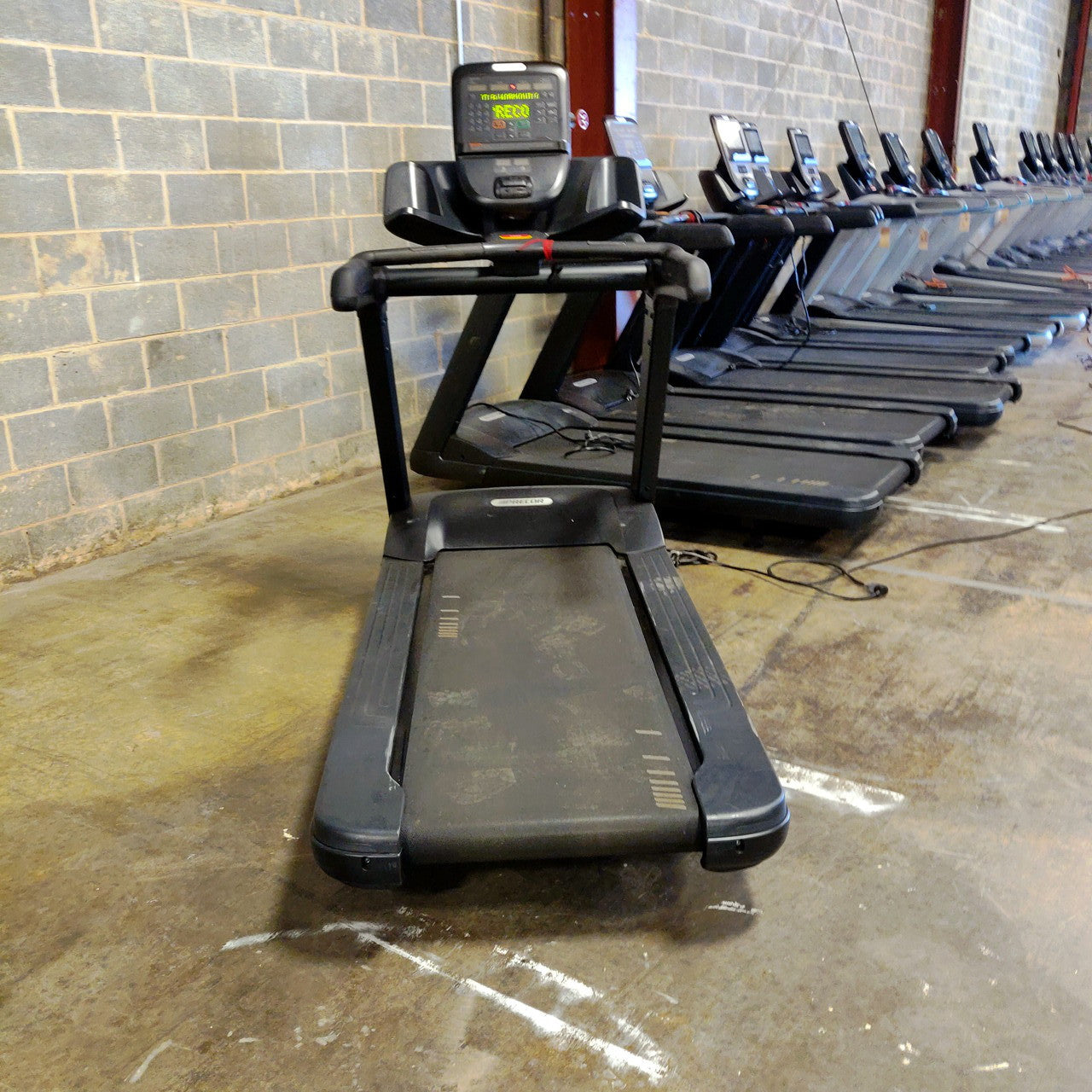 Precor TRM 835 Treadmill w/P31 Console