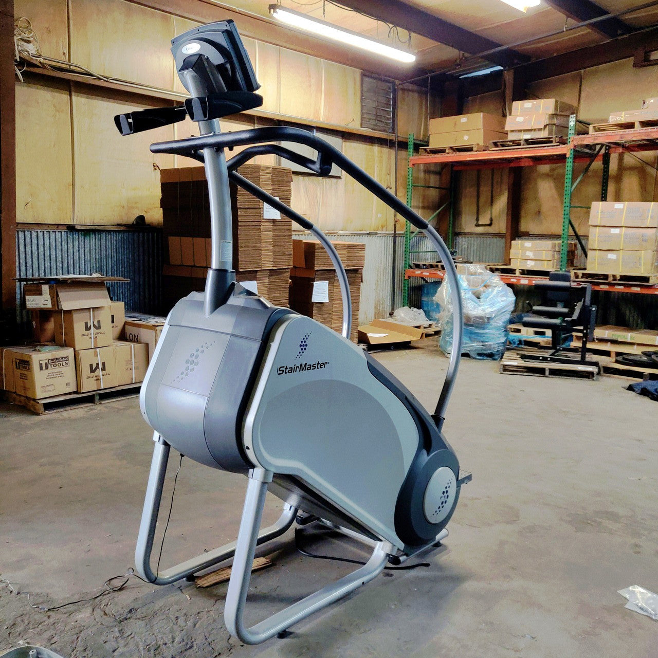 StairMaster Gauntlet Stepmill w/ LCD D-1 Console