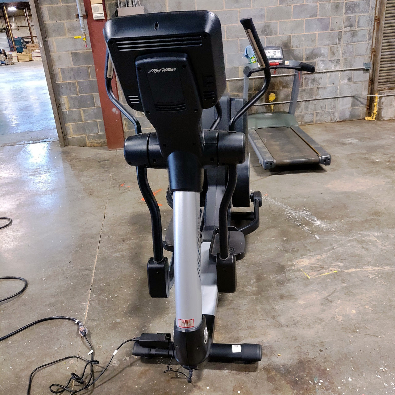 Life Fitness Discover SE3 95X Elliptical