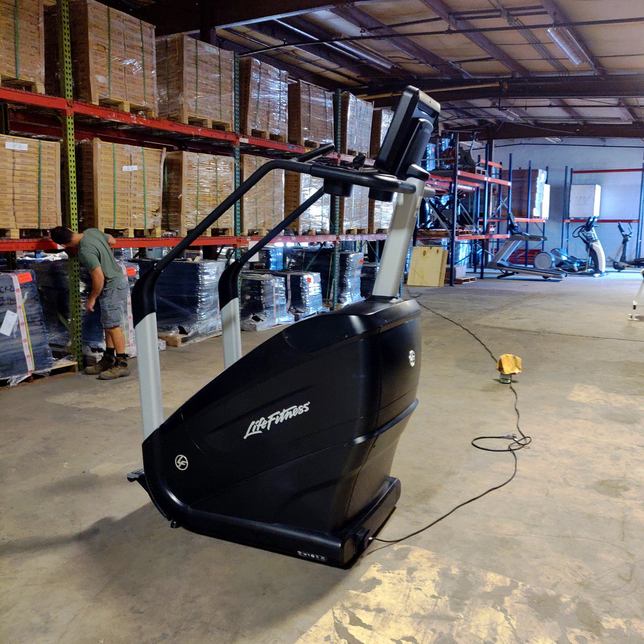 Life Fitness PowerMill Climber 95P  w/ Integrity C Console