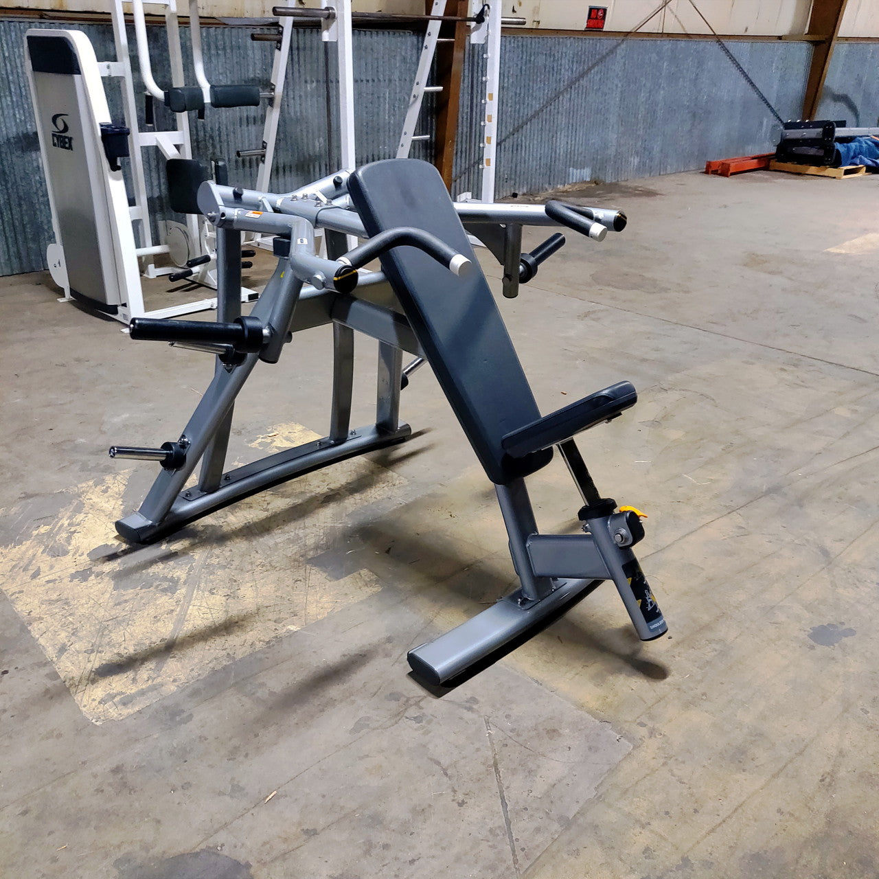 Matrix Magnum MG-PL23 Plate-Loaded Shoulder Press