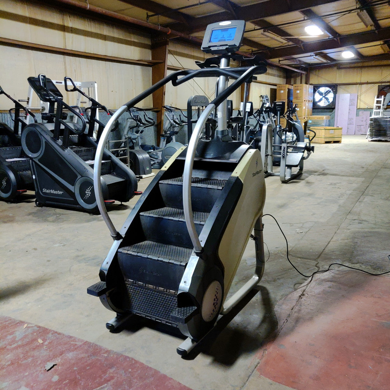 StairMaster SM5 StepMill TSE-1 w/10" Touch Screen