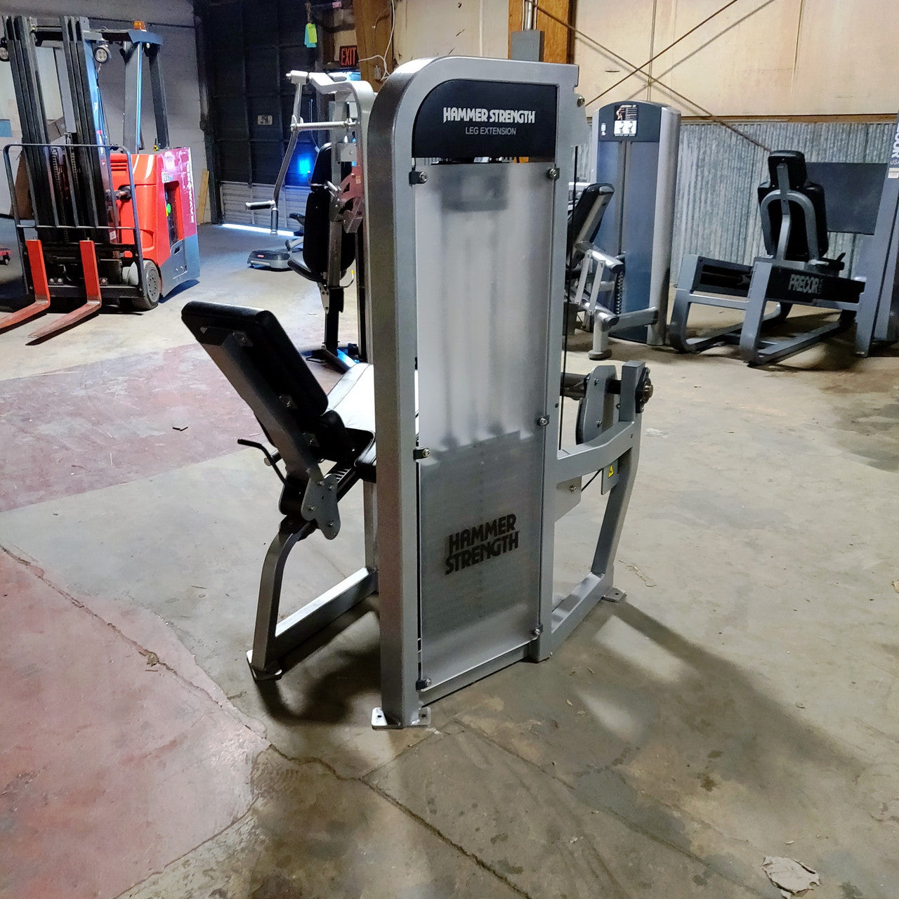 Hammer Strength Select Leg Extension