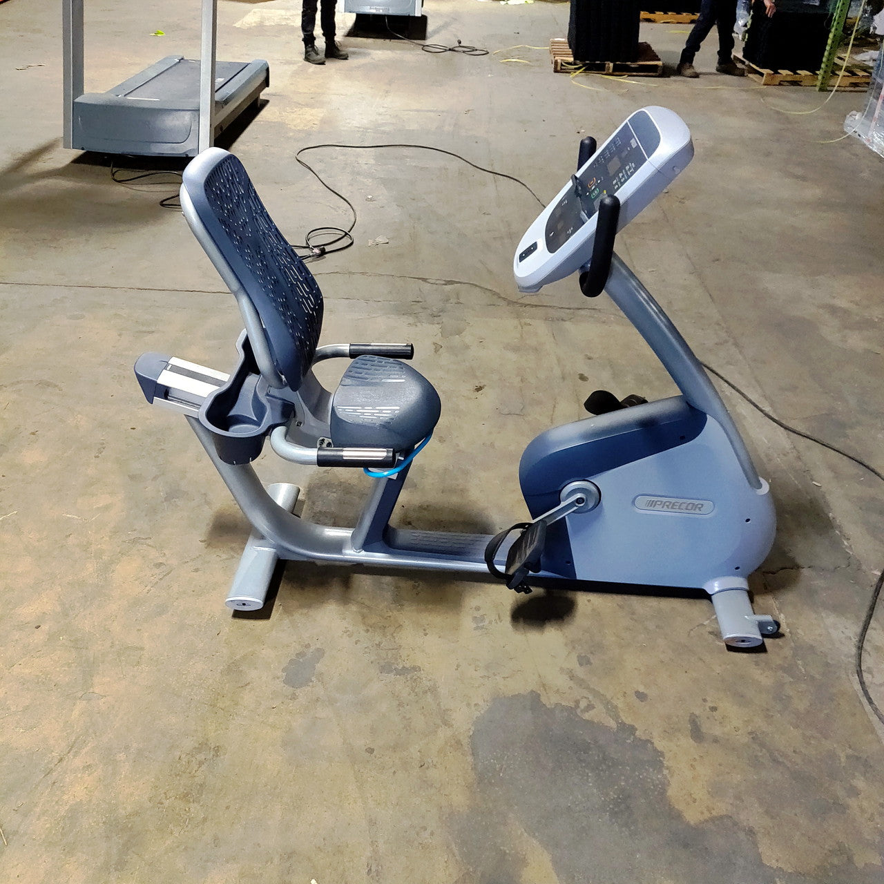 Precor RBK 815 Recumbent Bike w/P10 Console