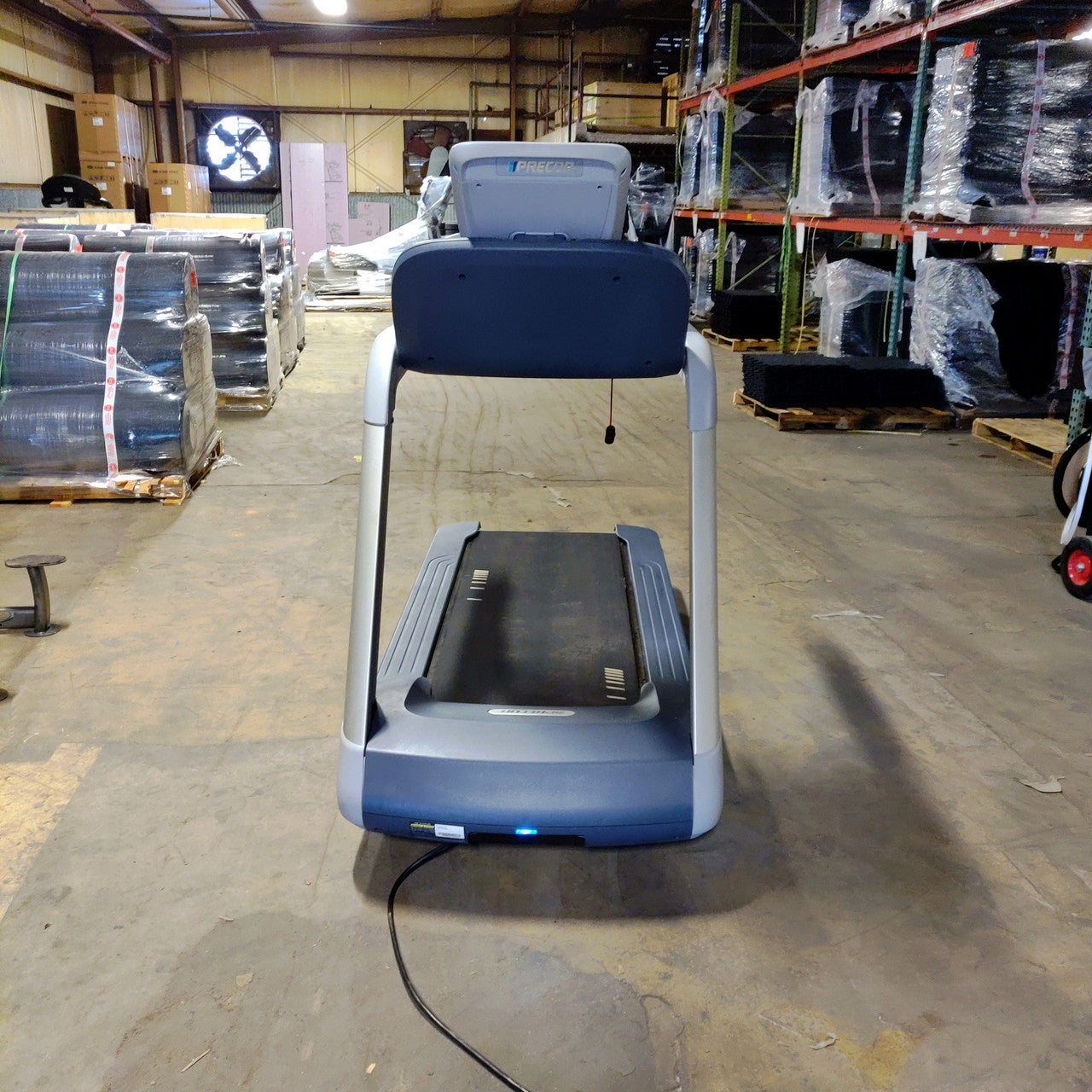 Precor TRM 811 V2 Treadmill w/P10 Console