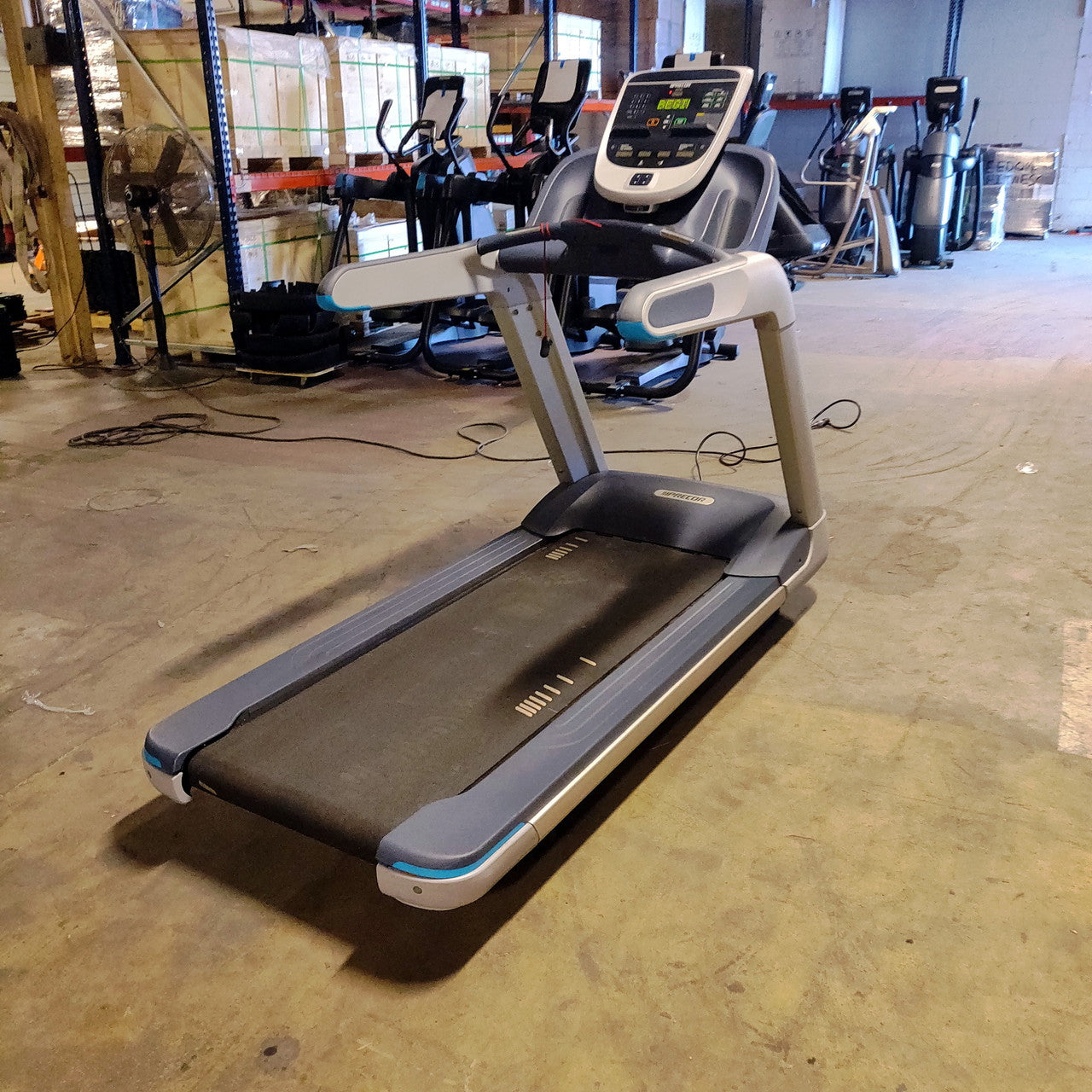 Precor TRM 811 V2 Treadmill w/P10 Console