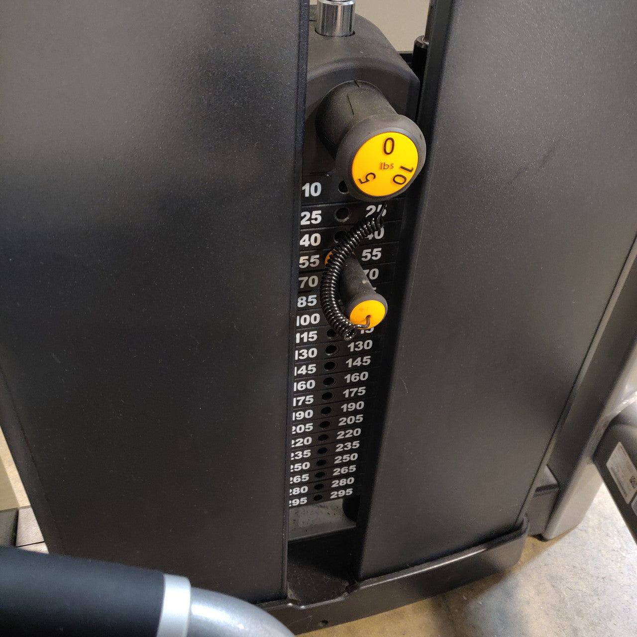 Life Fitness Insignia Series Leg Extension