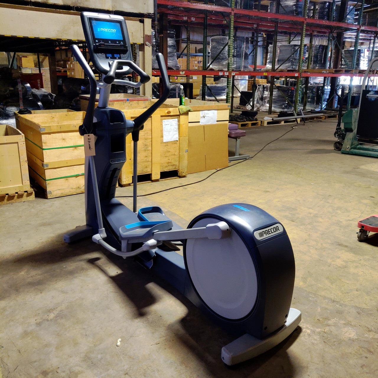 Precor EFX 865 Elliptical w/Converging Crossramp + p62 Console