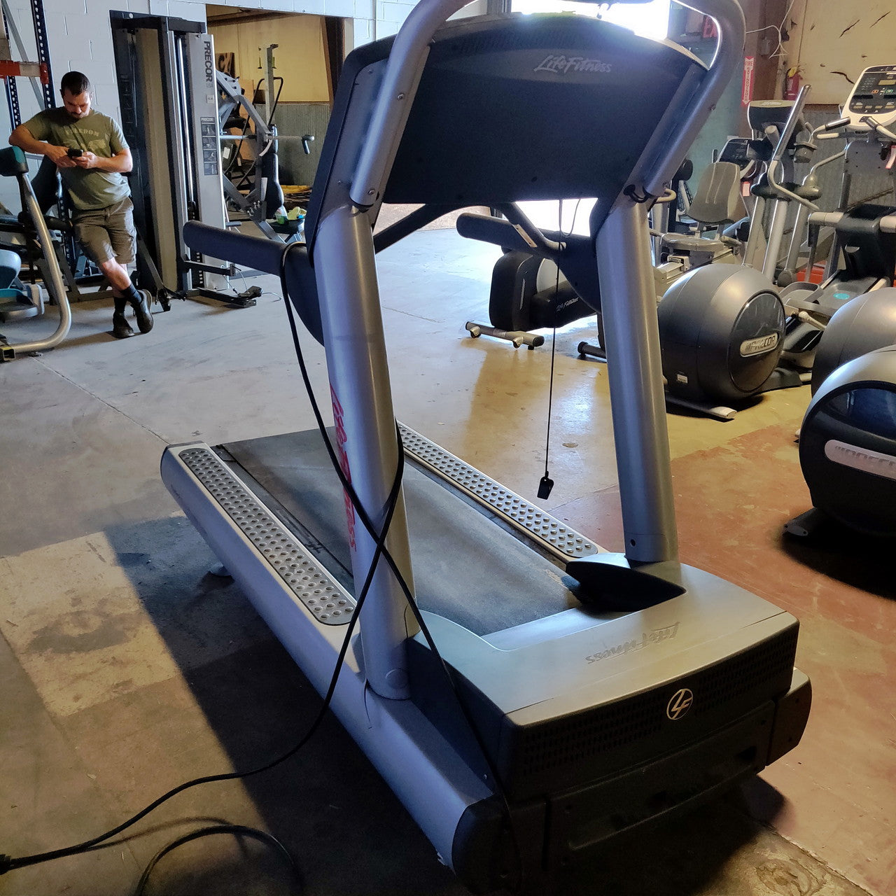 Life Fitness Integrity Series CLST Treadmill