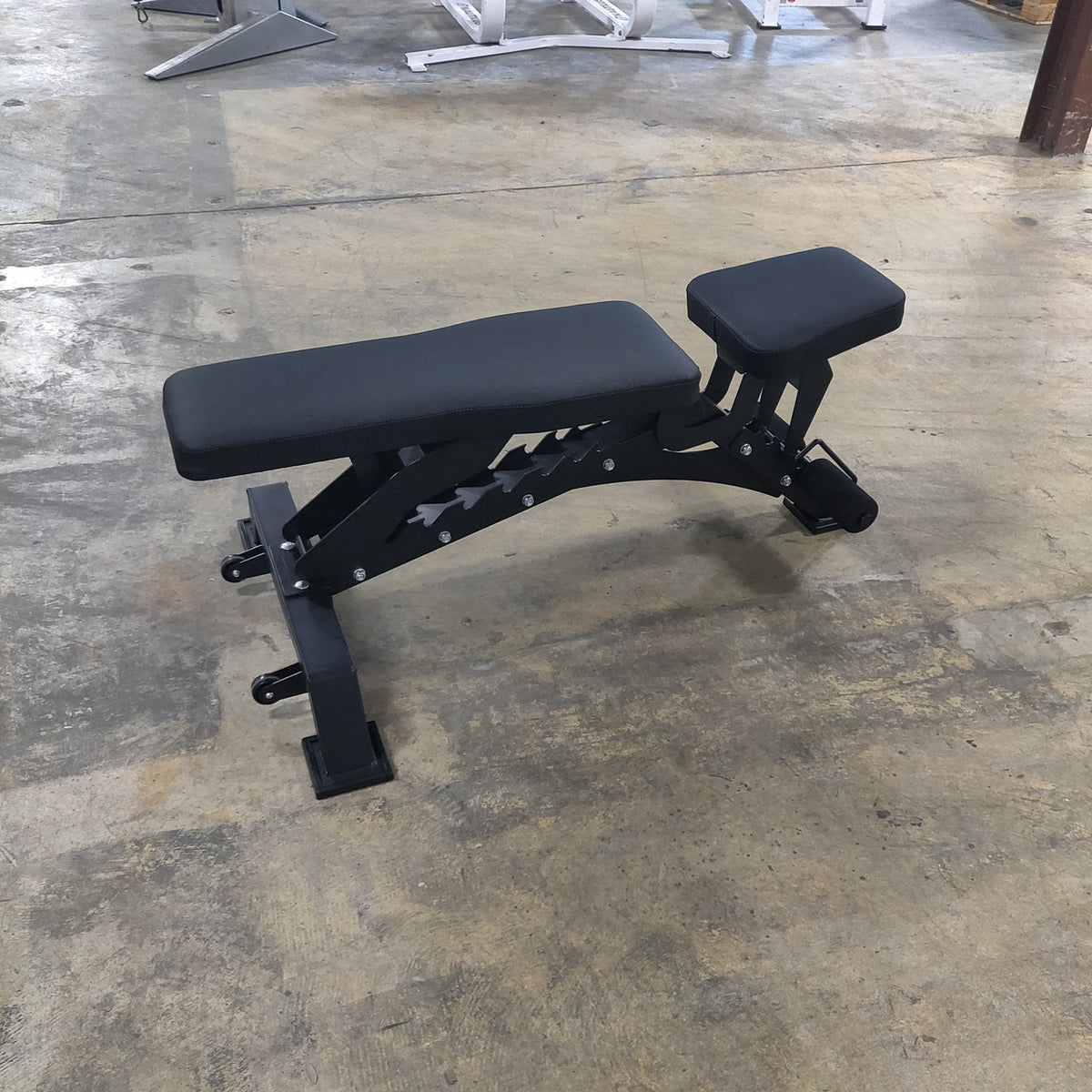 Adjustable Commercial Bench – Used Demo Model Multi-Position Weight Bench