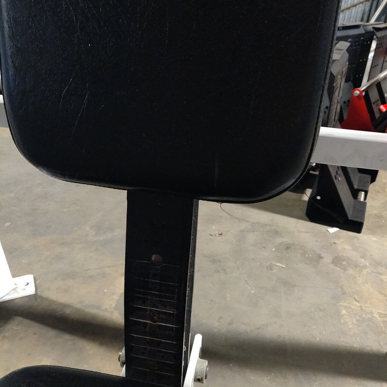 Hammer Strength Iso-Lateral Bench Press