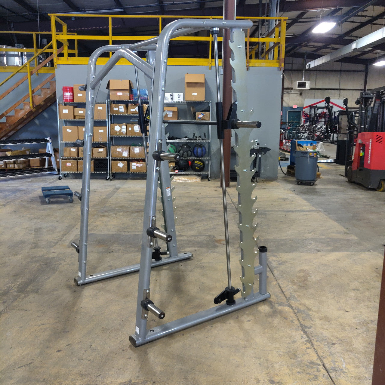 Life Fitness Axiom Series Smith Rack