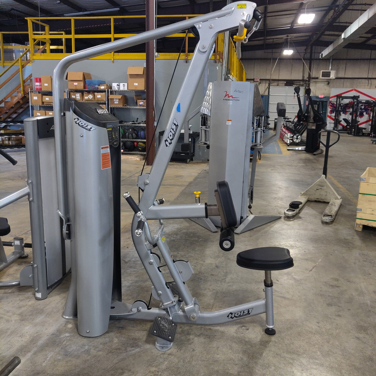 Hoist Lat Pulldown/Mid Row HD-3200