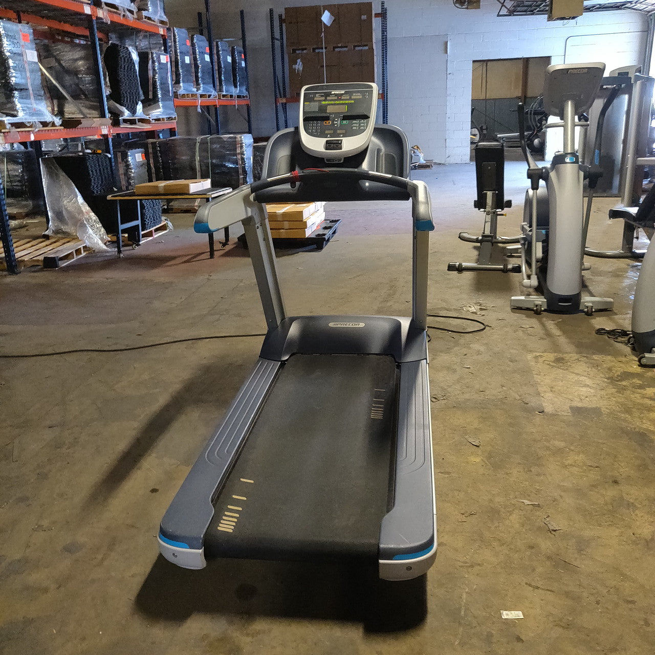 Precor TRM 835 Treadmill w/P30 Console