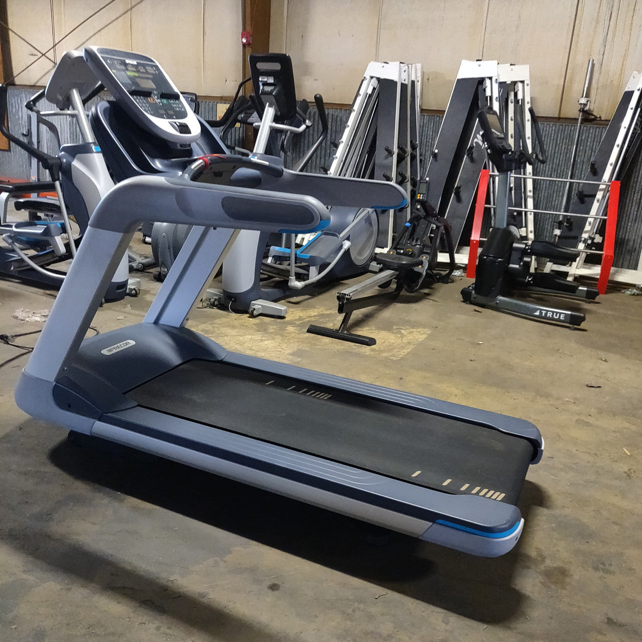Precor TRM 835 Treadmill w/P30 Console