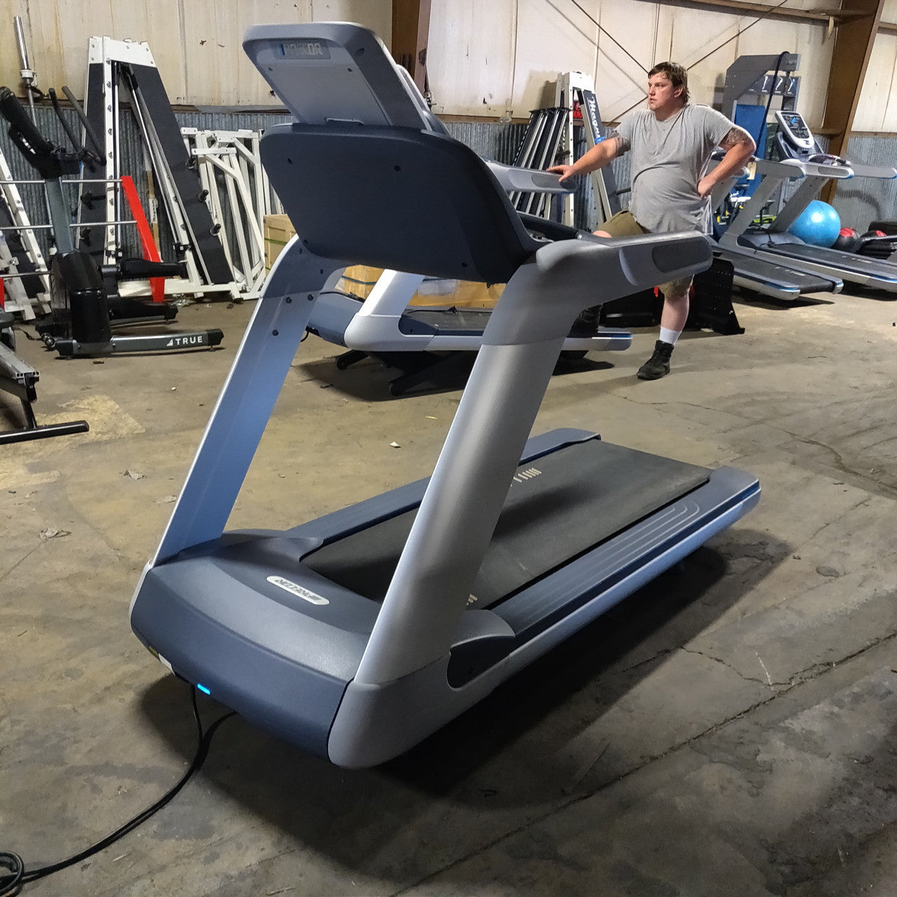 Precor TRM 835 Treadmill w/P30 Console