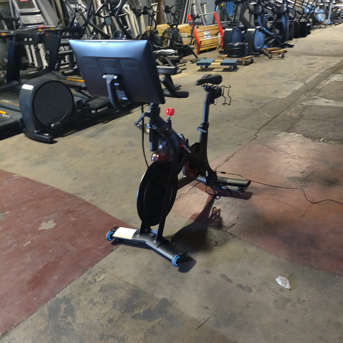 Peloton Bike – Interactive Indoor Cycling