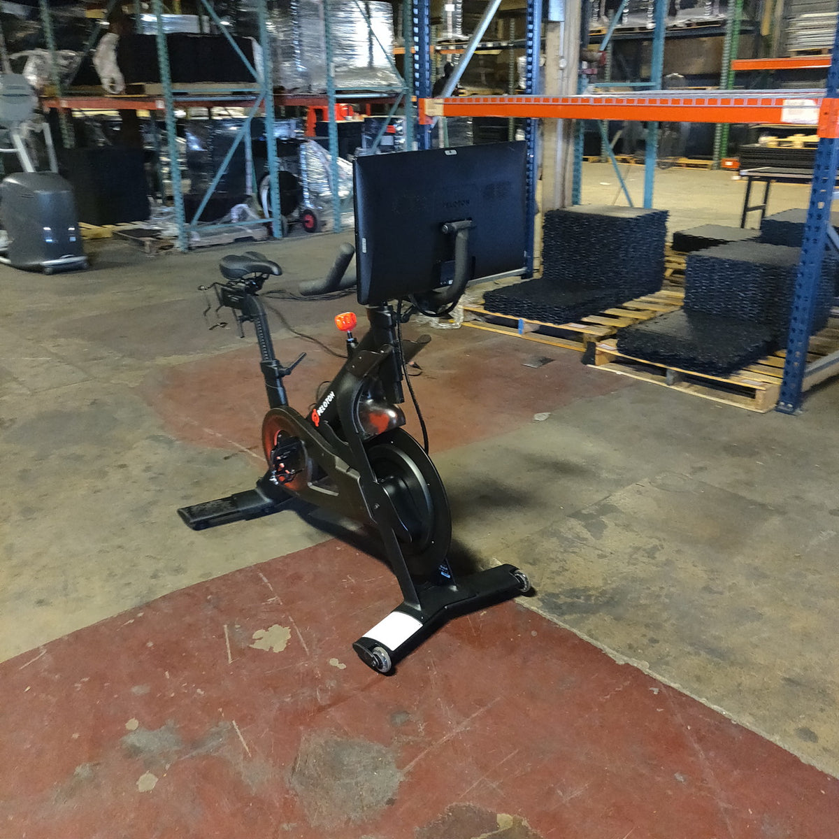 Peloton Bike – Interactive Indoor Cycling