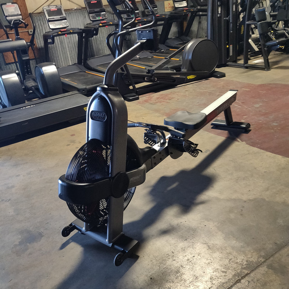 AssaultRower Elite – Commercial Air Resistance Indoor Rowing Machine