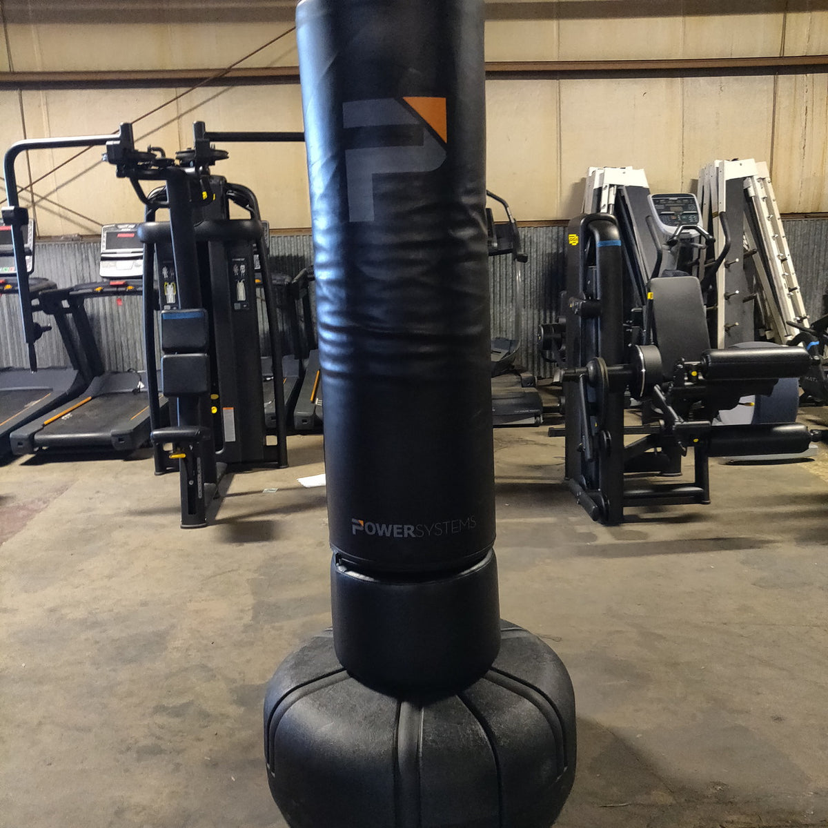 Technogym Lower Back Bench/45 degree back Extension (Copy)