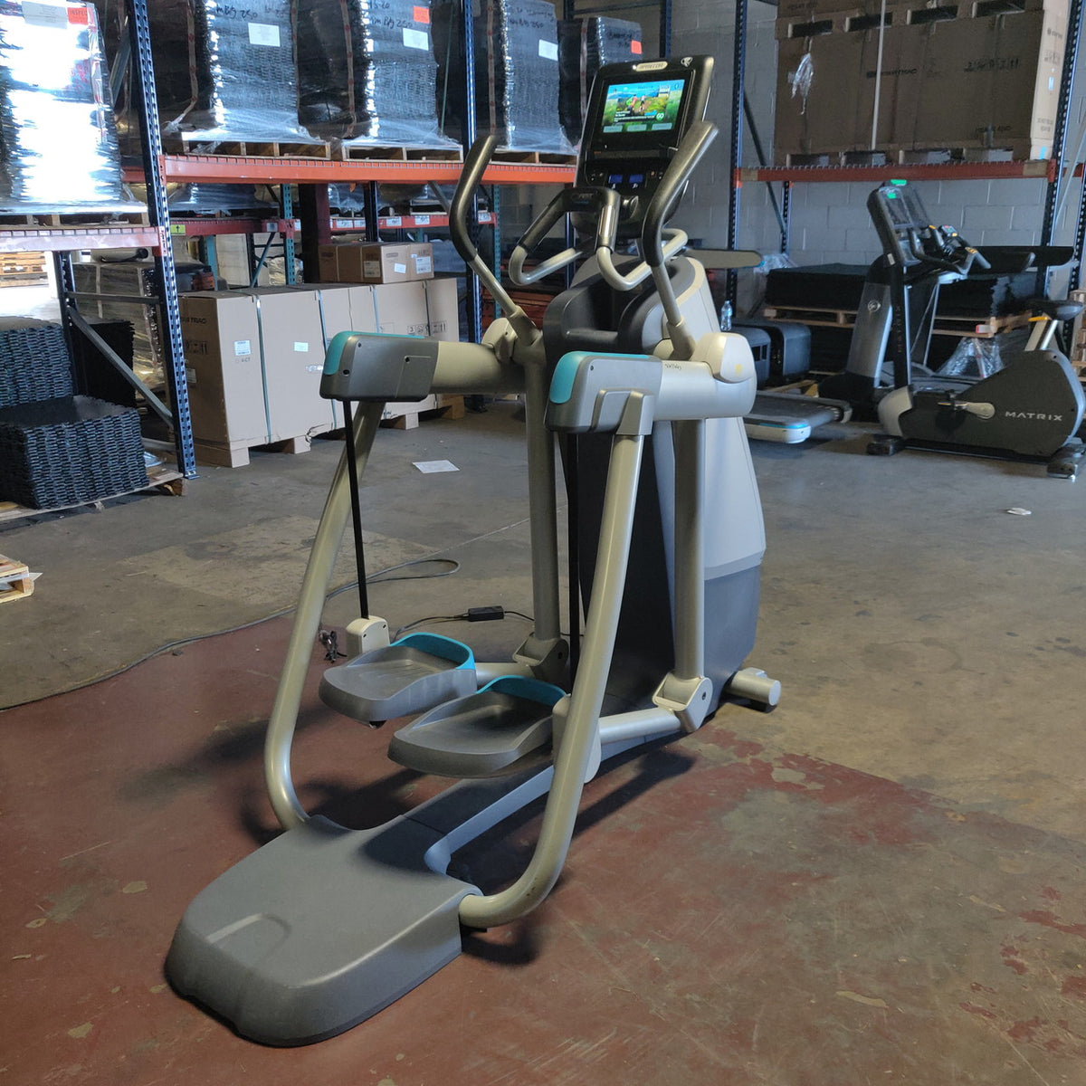 Precor AMT 865 Adaptive Motion Trainer w/ p62 Console