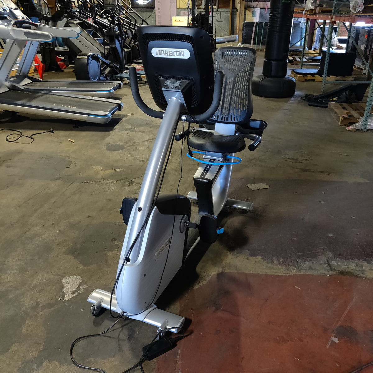 Precor RBK 885 Recumbent Bike w/ P82 Console