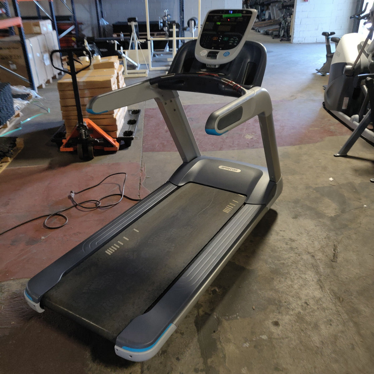 Precor TRM 835 Treadmill w/P30 Console