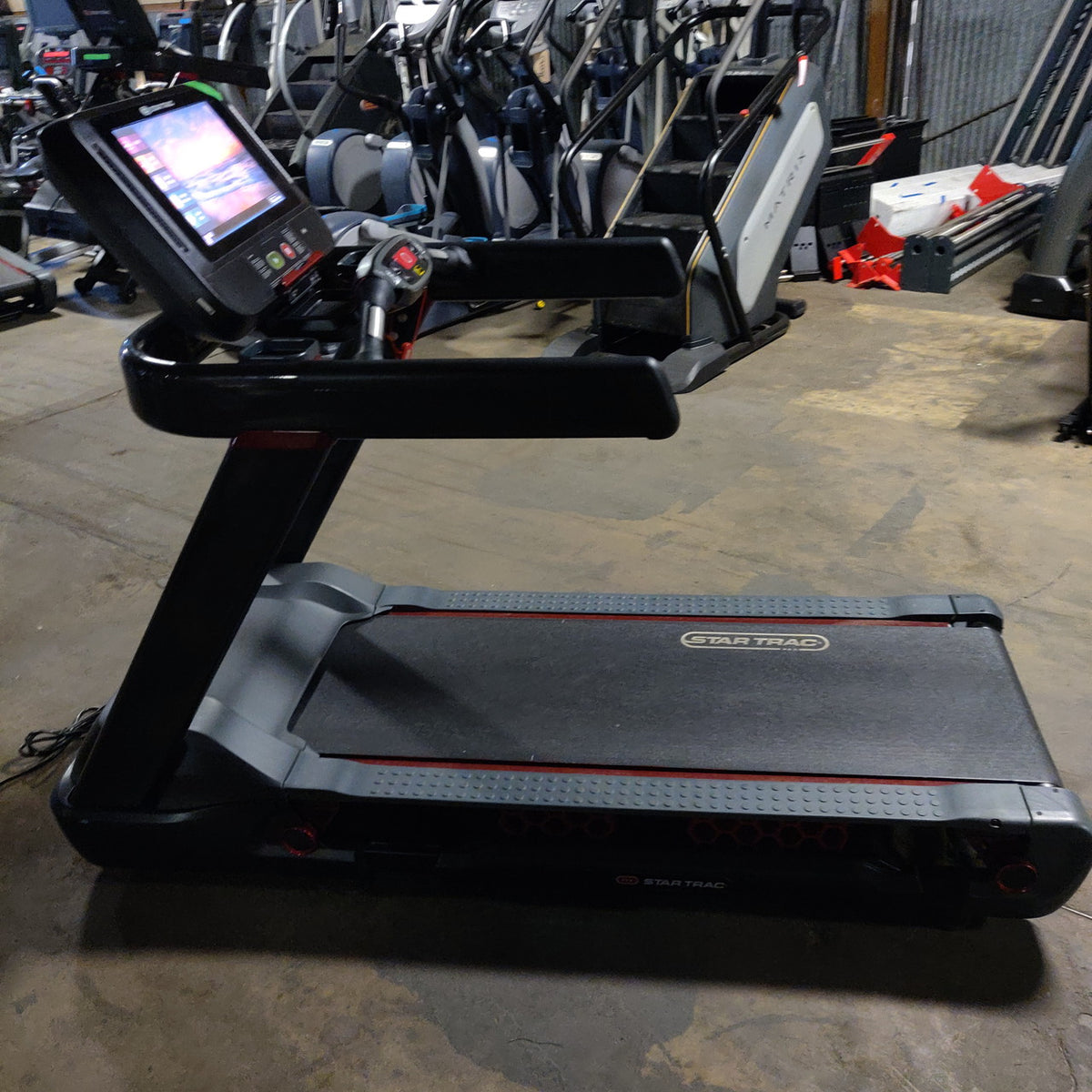 Star Trac FreeRunner™ 10TRx Treadmill w/ Touchscreen Console