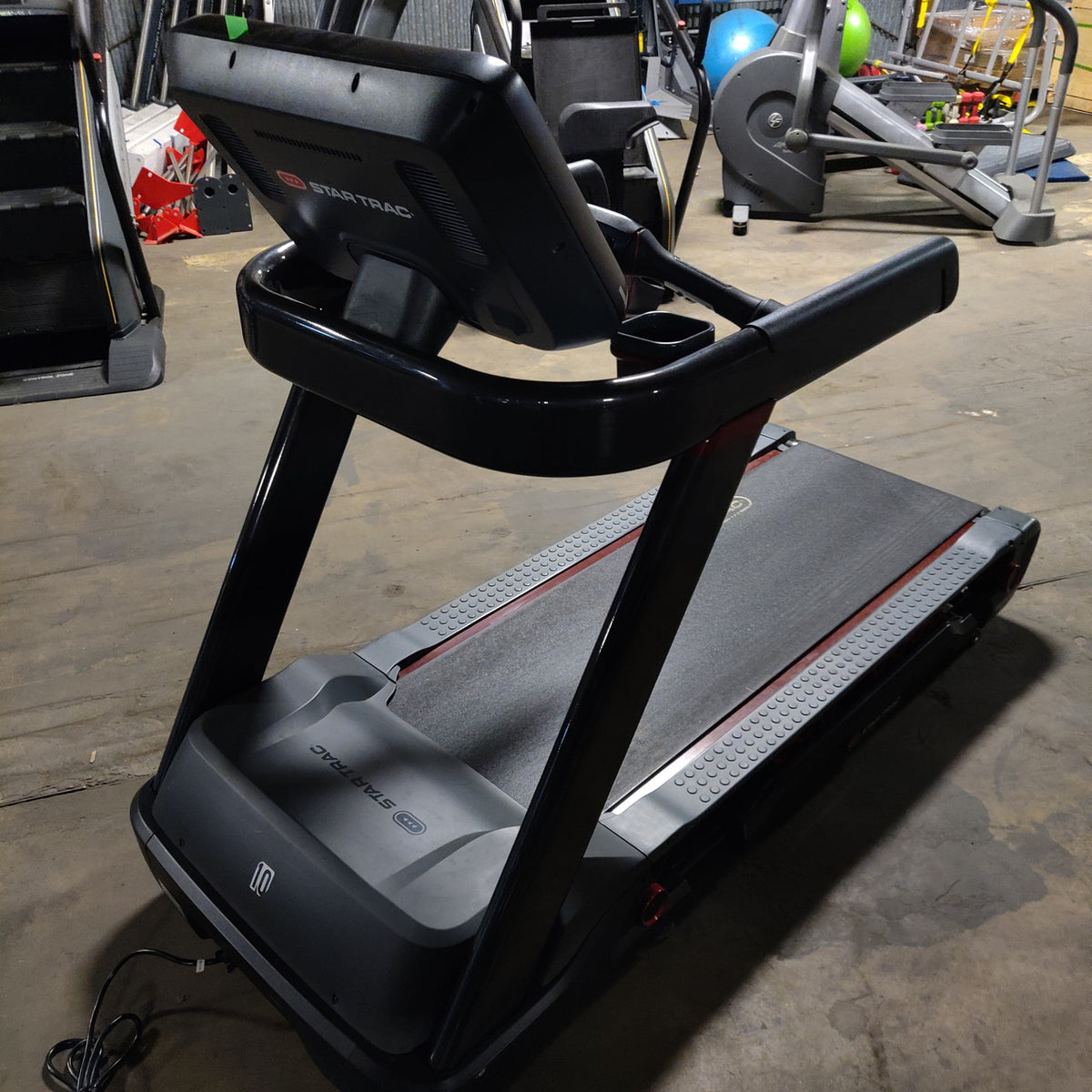 Star Trac FreeRunner™ 10TRx Treadmill w/ Touchscreen Console