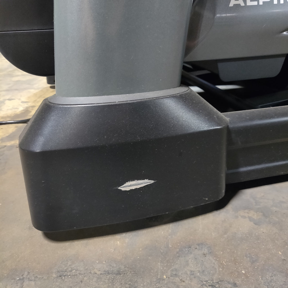 True Alpine Runner Incline Trainer Treadmill