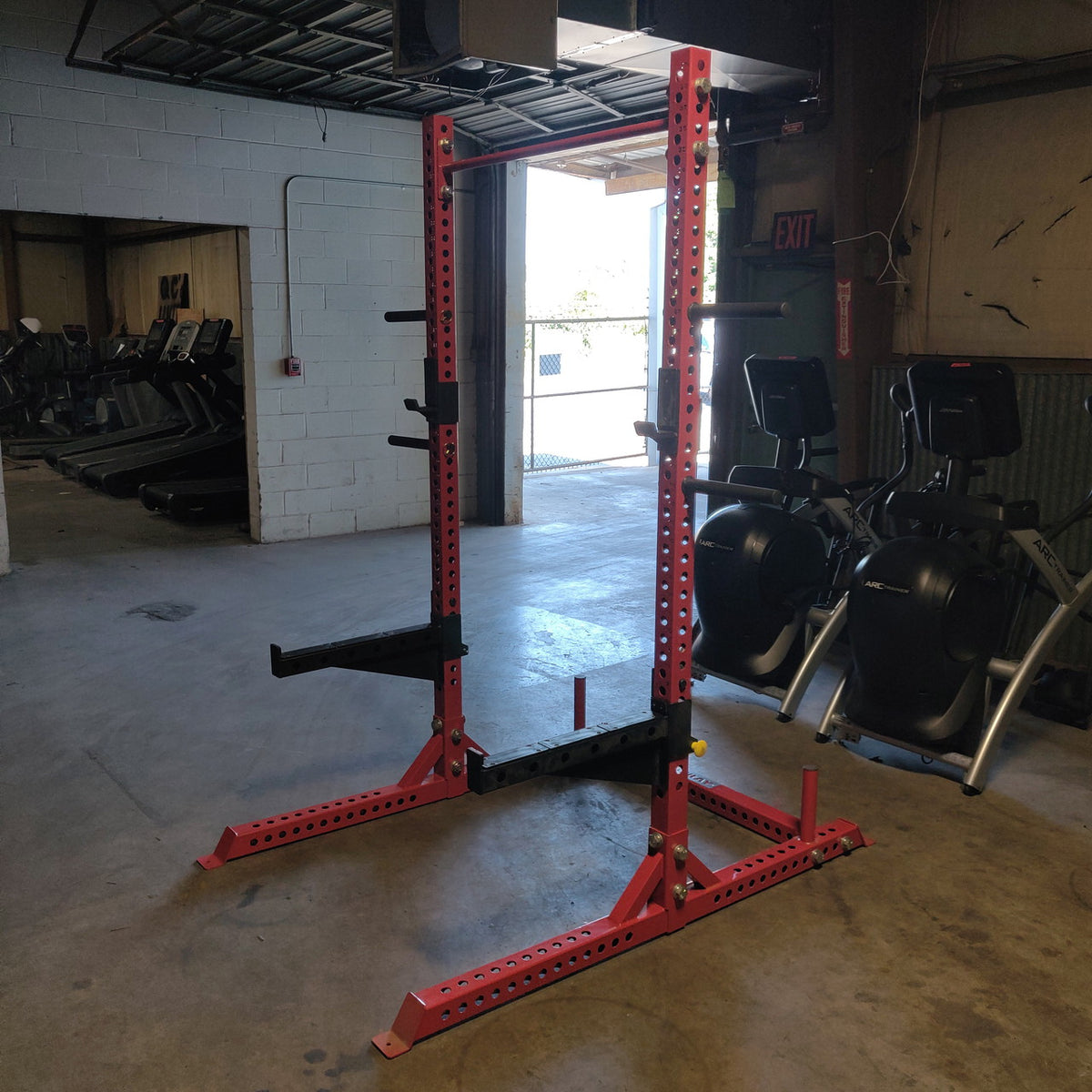 Fray Fitness 2-Post Squat Rack w/ Weight Storage (Need Dims)