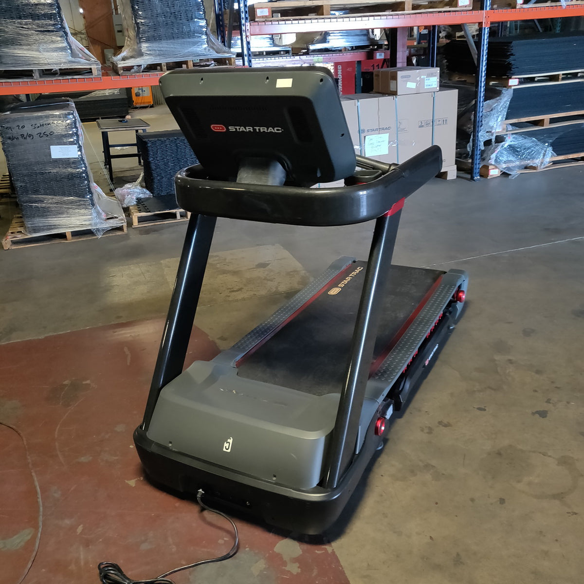 Star Trac FreeRunner™ 10TRx Treadmill w/ Touchscreen Console