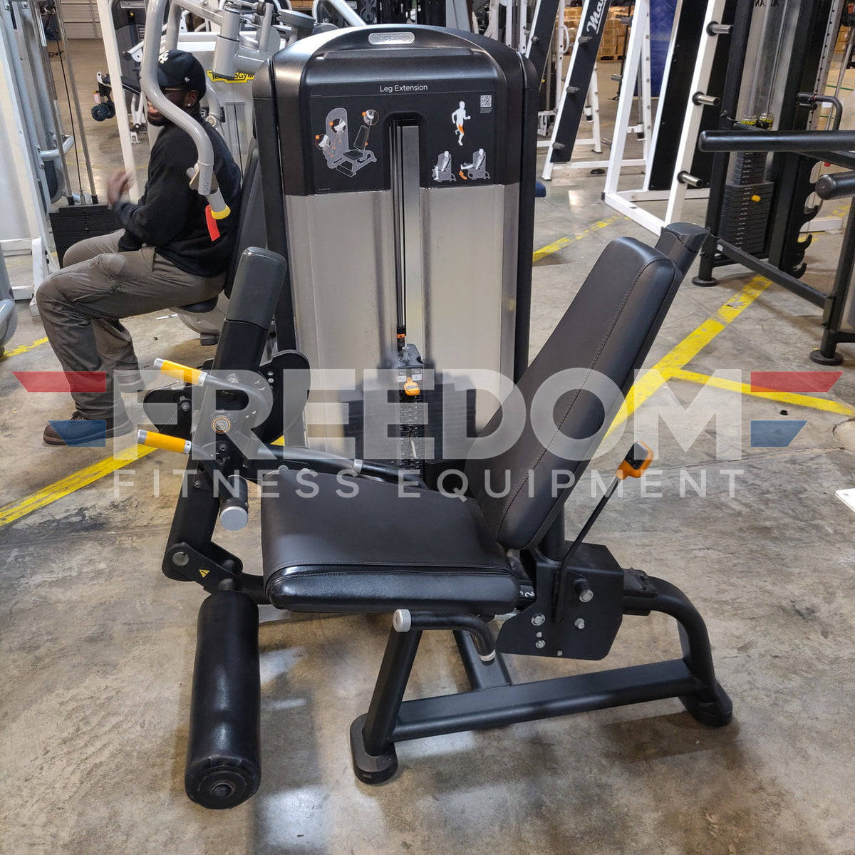 Precor Resolute Leg Extension