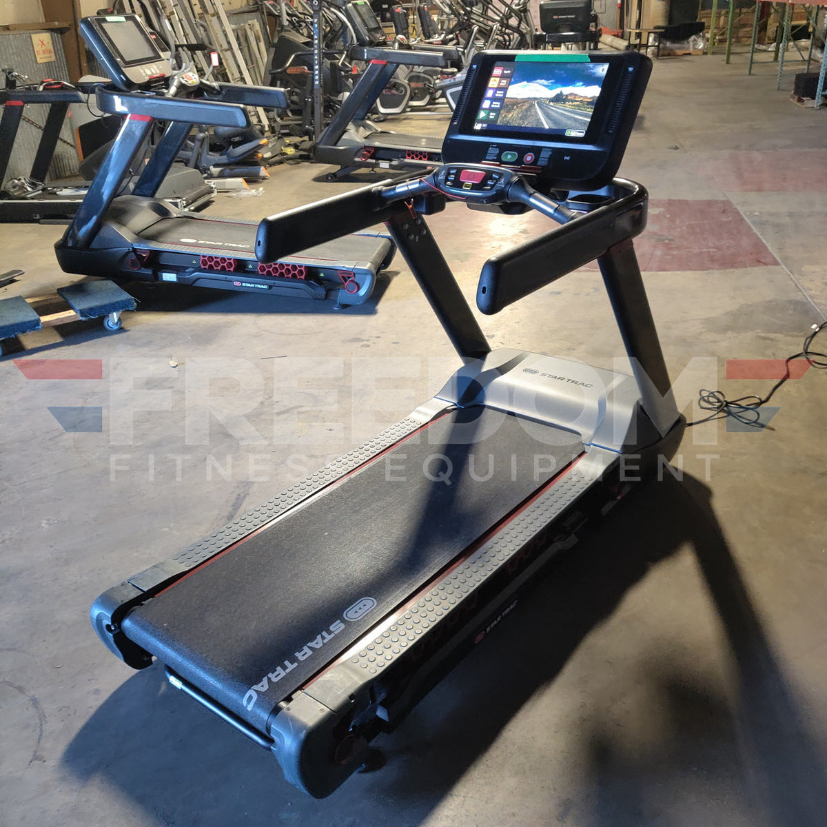 Star Trac FreeRunner™ 10TRx Treadmill w/ Touchscreen Console