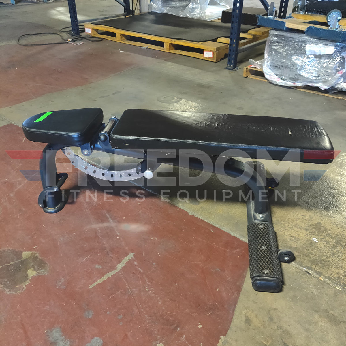 Adjustable Commercial Bench – Heavy-Duty Strength Training Bench