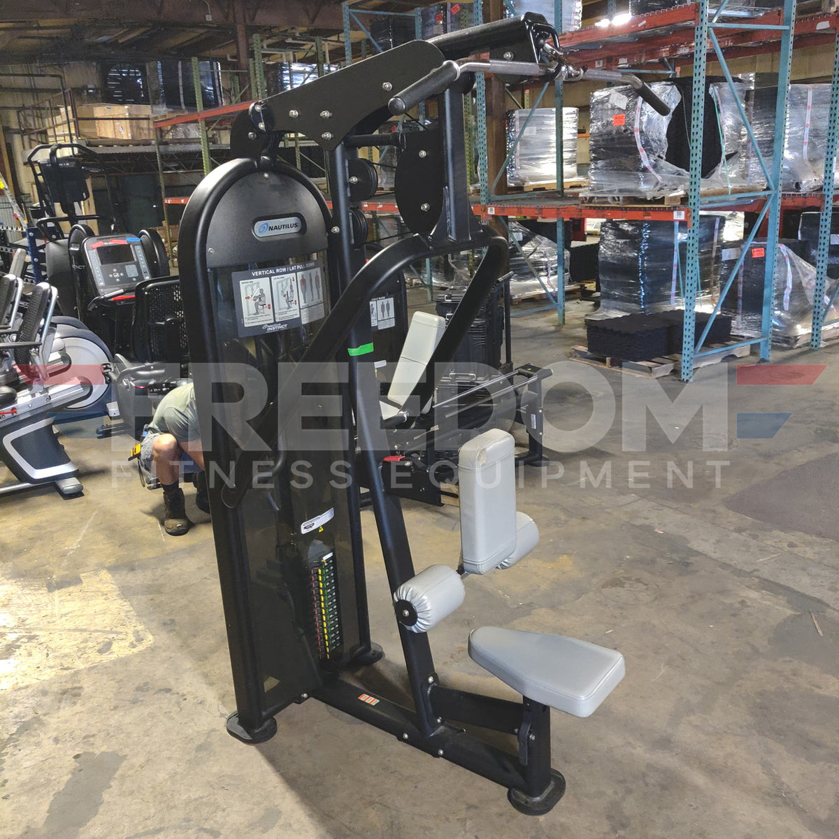 Nautilus Instinct Dual Lat Pull Down/Vertical Row