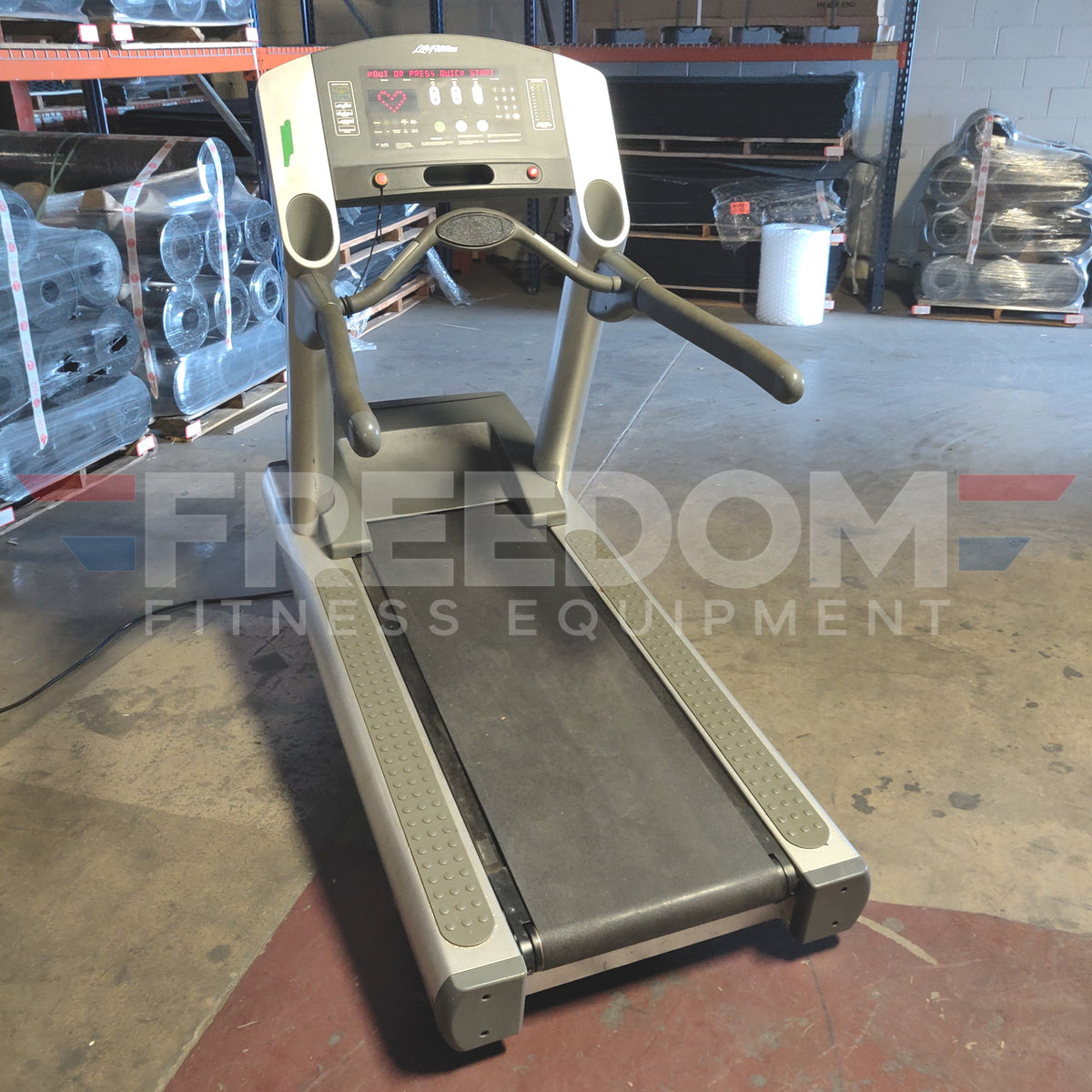 Life Fitness 95Ti Treadmill