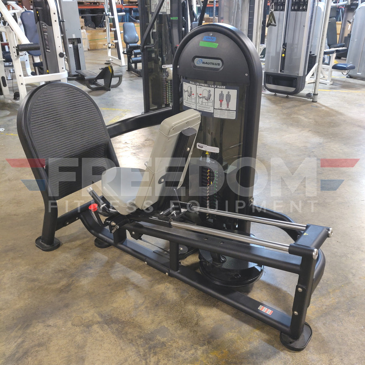 Nautilus Instinct Dual Leg Press/Calf Raise